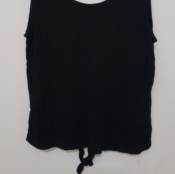 🍄2for15🍄Paraphrase Tank with knot tie in front - Picture 4 of 4